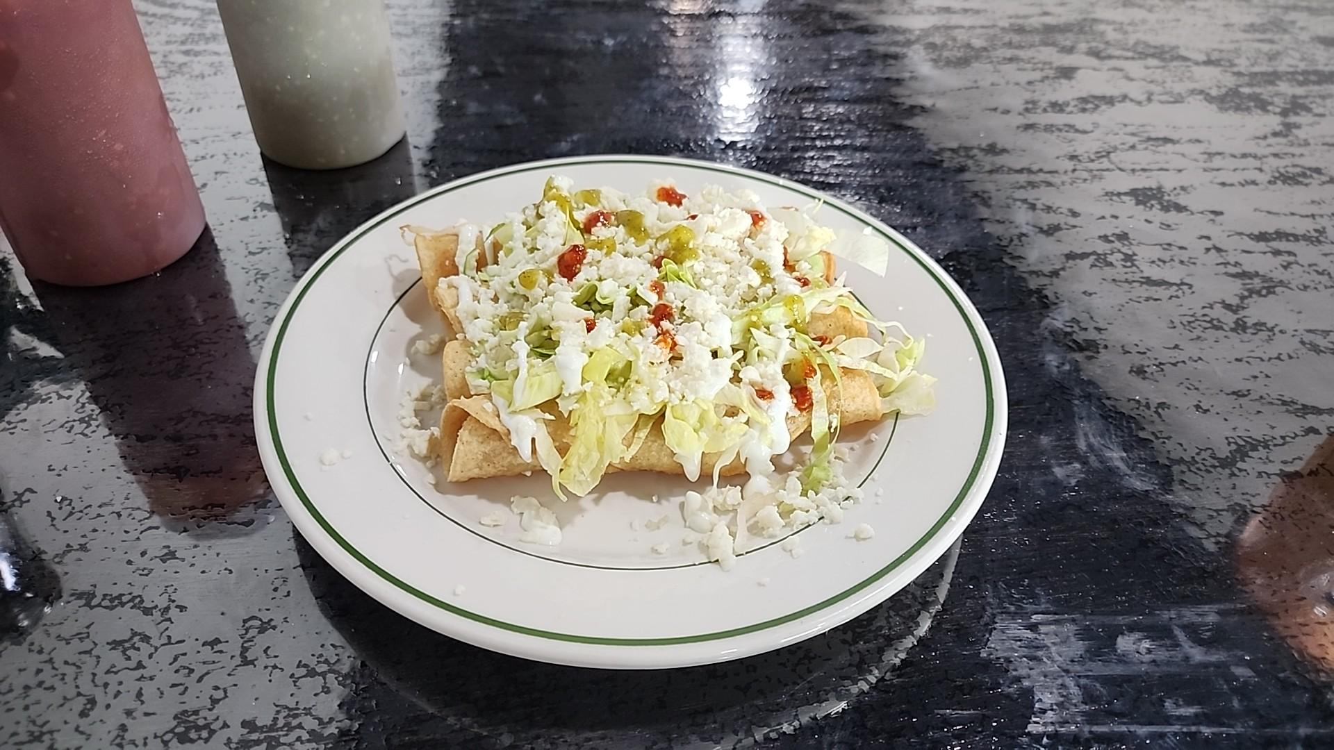 Los Tulipanes Restaurant, Bakery, & Tortilleria, LLC
